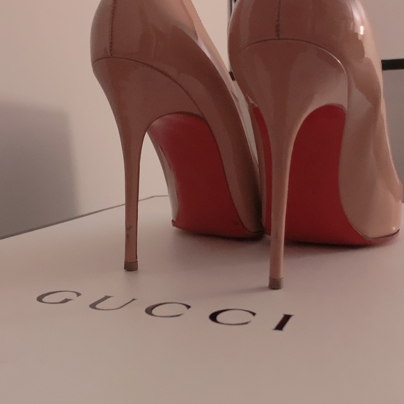 Christian Louboutin Patent leather pumps - Picture 5 of 7